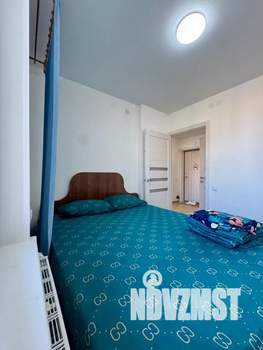1-к квартира, посуточно, 39м2, 8/12 этаж