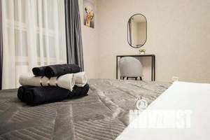 2-к квартира, посуточно, 60м2, 12/17 этаж