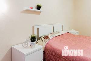 1-к квартира, посуточно, 43м2, 2/16 этаж