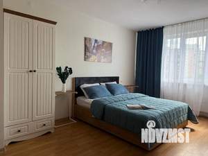 1-к квартира, посуточно, 43м2, 6/17 этаж