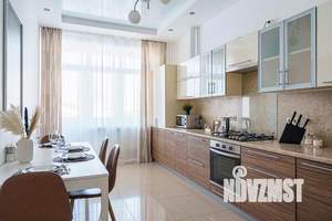 2-к квартира, посуточно, 87м2, 1/1 этаж