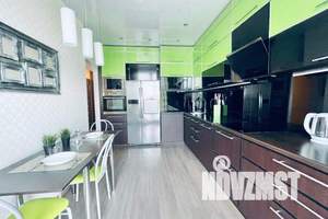 3-к квартира, посуточно, 80м2, 4/27 этаж