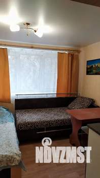 Студия квартира, посуточно, 23м2, 2/5 этаж