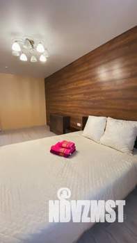 2-к квартира, посуточно, 62м2, 4/18 этаж