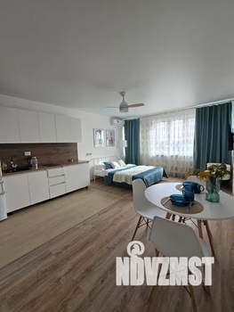 Студия квартира, посуточно, 27м2, 3/10 этаж