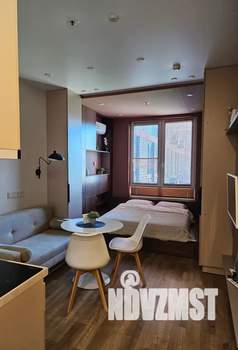 Студия квартира, посуточно, 24м2, 10/19 этаж