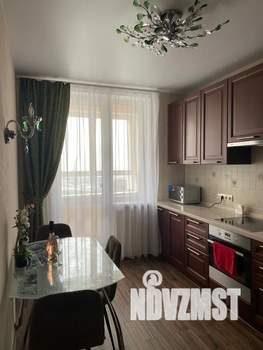 1-к квартира, посуточно, 37м2, 22/25 этаж