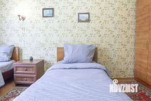 2-к квартира, посуточно, 49м2, 1/1 этаж