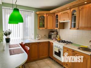 Студия квартира, посуточно, 35м2, 6/9 этаж