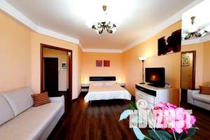 1-к квартира, посуточно, 42м2, 9/9 этаж