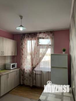1-к квартира, посуточно, 35м2, 2/10 этаж