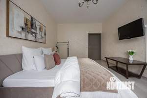 2-к квартира, посуточно, 62м2, 1/1 этаж