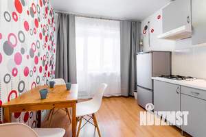 1-к квартира, посуточно, 38м2, 7/10 этаж