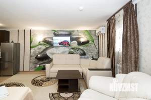 2-к квартира, посуточно, 75м2, 1/1 этаж