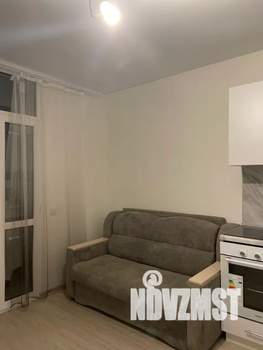 Студия квартира, посуточно, 28м2, 6/25 этаж