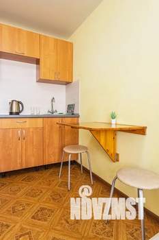 Студия квартира, посуточно, 15м2, 1/4 этаж