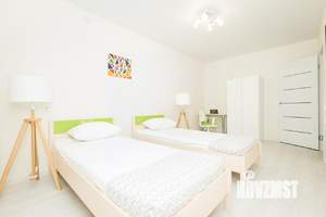 2-к квартира, посуточно, 49м2, 1/1 этаж