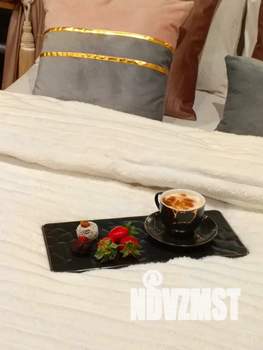 Студия квартира, посуточно, 25м2, 1/4 этаж