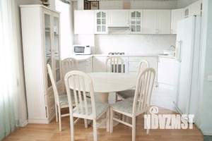 1-к квартира, посуточно, 81м2, 1/1 этаж