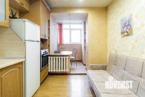 1-к квартира, посуточно, 40м2, 2/9 этаж