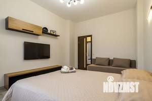 1-к квартира, посуточно, 40м2, 1/19 этаж