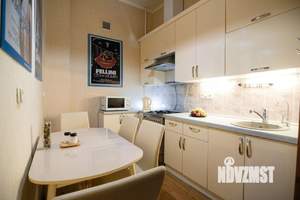 1-к квартира, посуточно, 50м2, 1/1 этаж