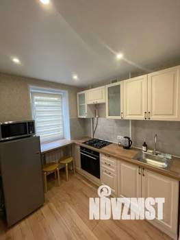 1-к квартира, посуточно, 30м2, 4/9 этаж