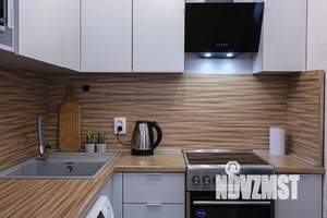 1-к квартира, посуточно, 36м2, 8/10 этаж