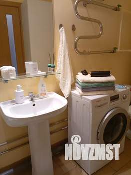 2-к квартира, посуточно, 60м2, 20/23 этаж