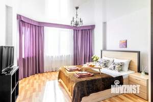 2-к квартира, посуточно, 60м2, 1/1 этаж