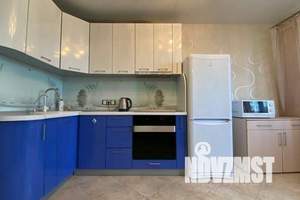 1-к квартира, посуточно, 43м2, 14/18 этаж