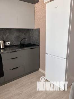 1-к квартира, посуточно, 35м2, 12/25 этаж