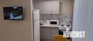 Студия квартира, посуточно, 35м2, 8/9 этаж