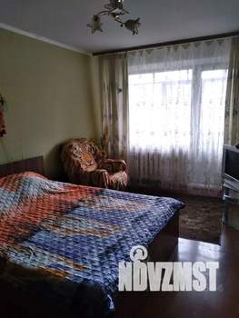 1-к квартира, посуточно, 35м2, 4/5 этаж