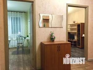 1-к квартира, посуточно, 42м2, 7/17 этаж