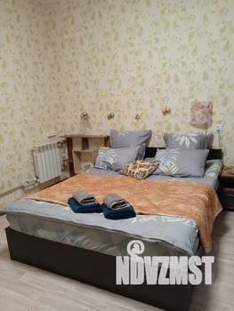 1-к квартира, посуточно, 38м2, 1/2 этаж