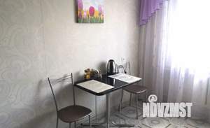 1-к квартира, посуточно, 47м2, 1/1 этаж