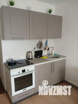 Студия квартира, посуточно, 25м2, 11/20 этаж