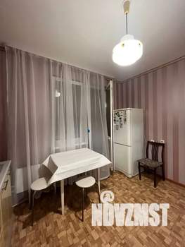 1-к квартира, посуточно, 40м2, 2/17 этаж