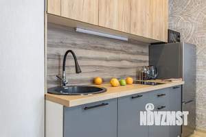 Студия квартира, посуточно, 33м2, 13/25 этаж