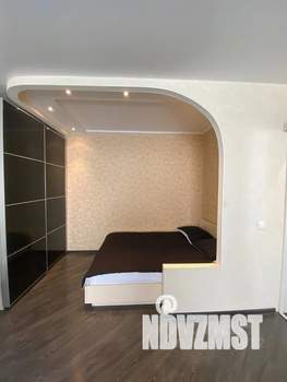 1-к квартира, посуточно, 42м2, 8/10 этаж