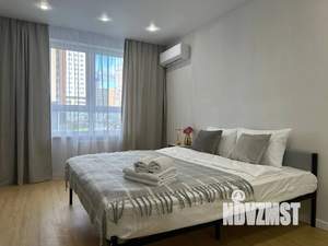 2-к квартира, посуточно, 70м2, 1/15 этаж