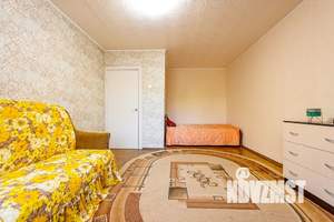 1-к квартира, посуточно, 36м2, 2/9 этаж