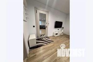 1-к квартира, посуточно, 35м2, 1/10 этаж