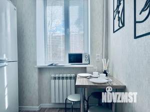 1-к квартира, посуточно, 35м2, 2/4 этаж