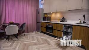 1-к квартира, посуточно, 46м2, 21/25 этаж