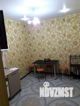 1-к квартира, посуточно, 35м2, 3/10 этаж