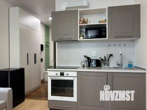 Студия квартира, посуточно, 24м2, 3/19 этаж