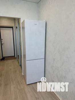 Студия квартира, посуточно, 27м2, 19/25 этаж