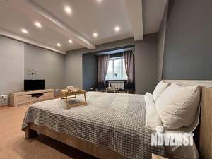 1-к квартира, посуточно, 47м2, 1/1 этаж